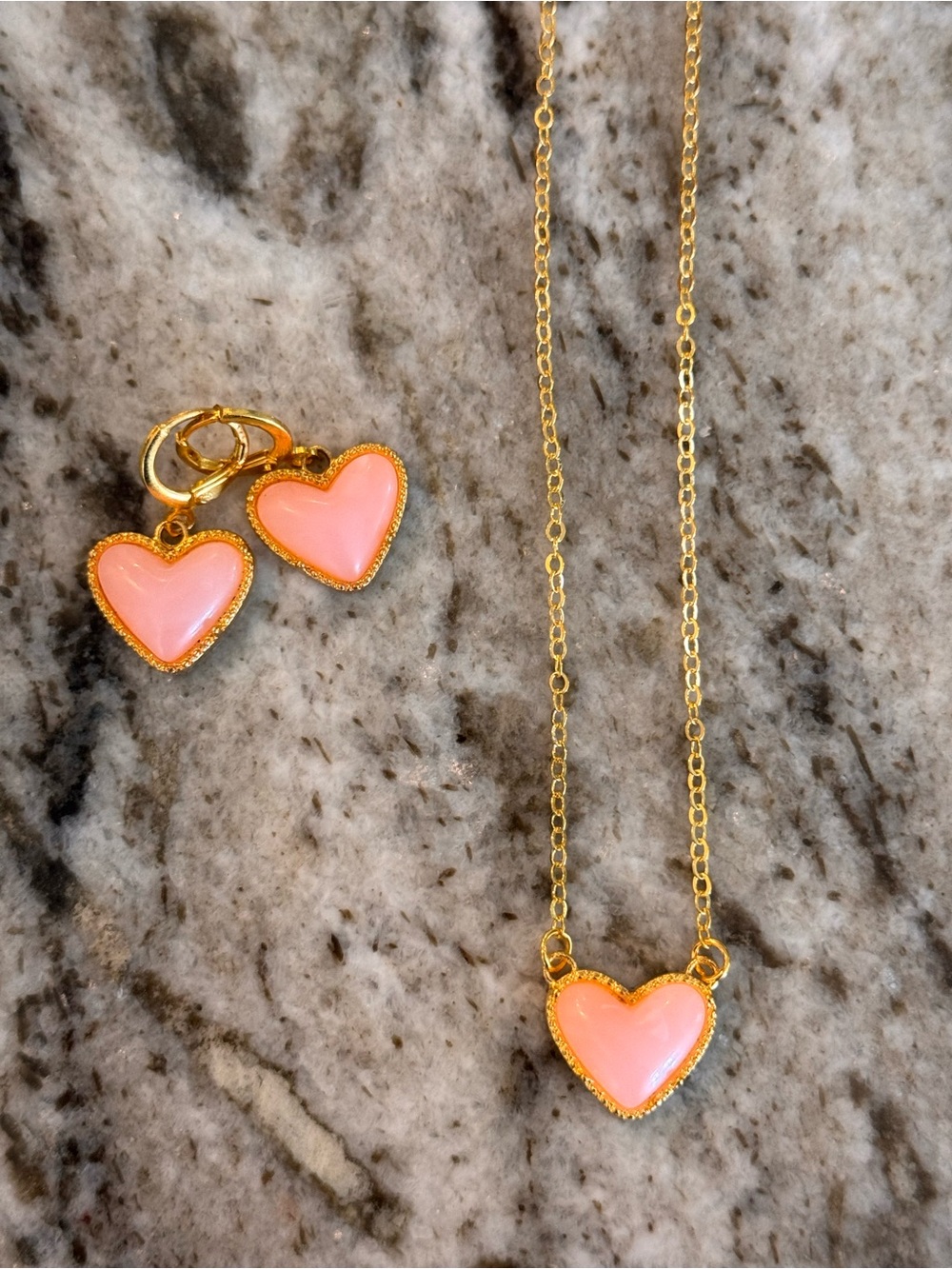 Source Unknown Gold-Tone Pink Heart Necklace and Hoop Earring Set
